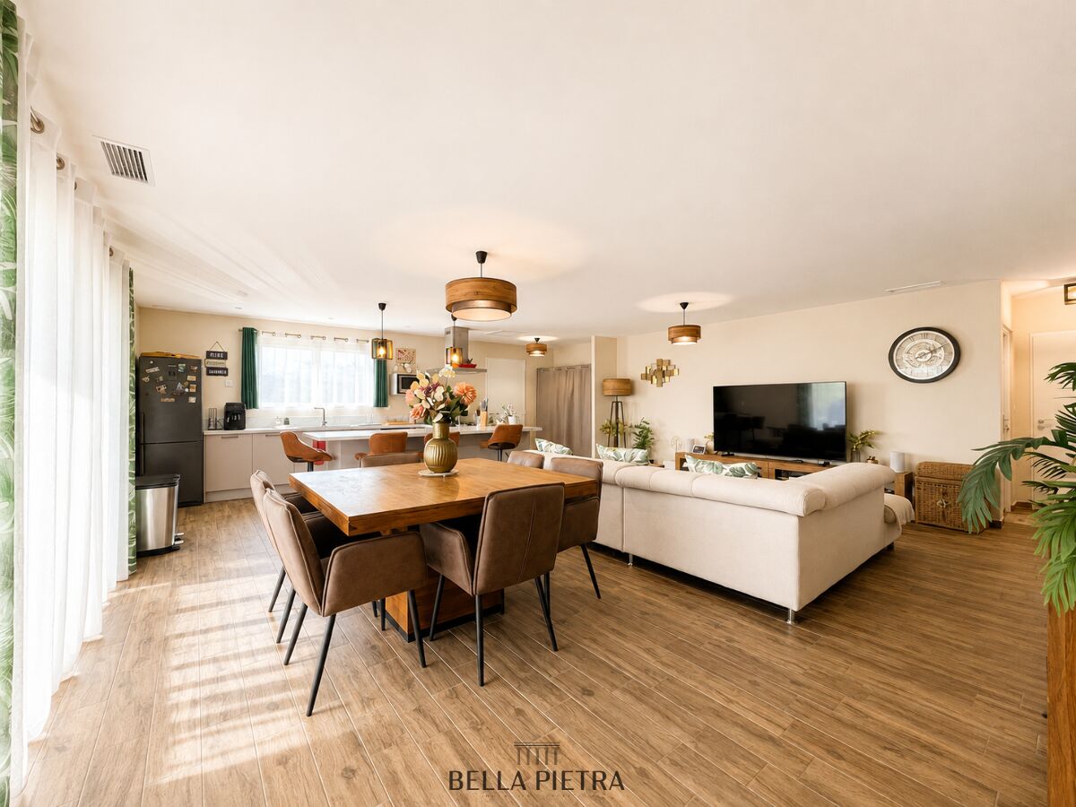Maison 4 pièces 100 m² · à Sommières · 100 m² · 399 000 €