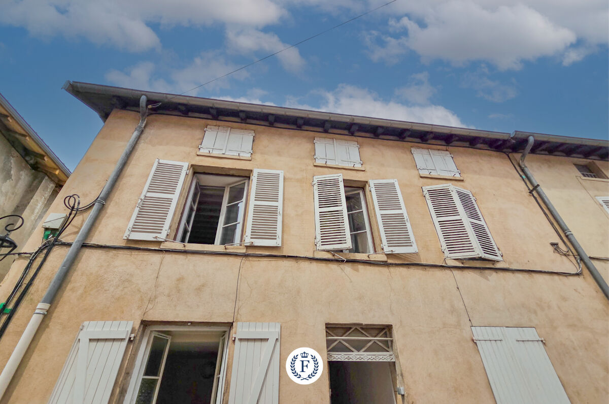 Immeuble 2 pièces 130 m² · à Villefranche-sur-Saône · 130 m² · 189 000 €