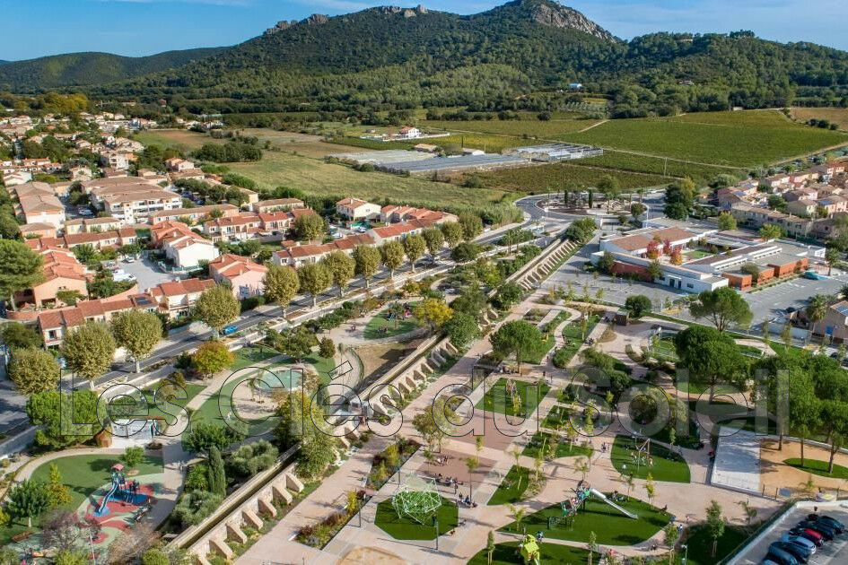 Local commercial 58 m² · à La Crau · 58 m² · 185 000 €