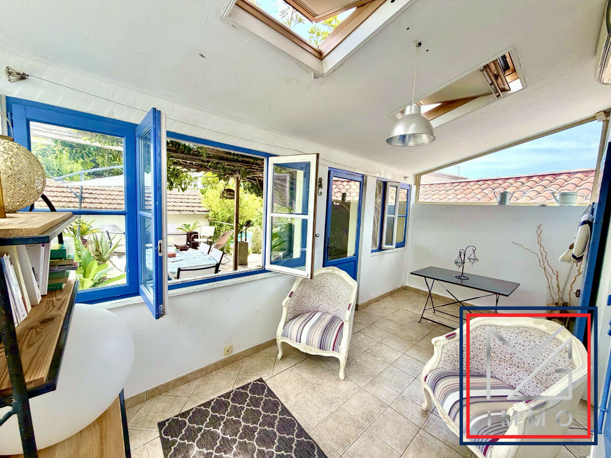 Maison 6 pièces 117 m² · à Six-Fours-les-Plages · 117 m² · 599 000 €