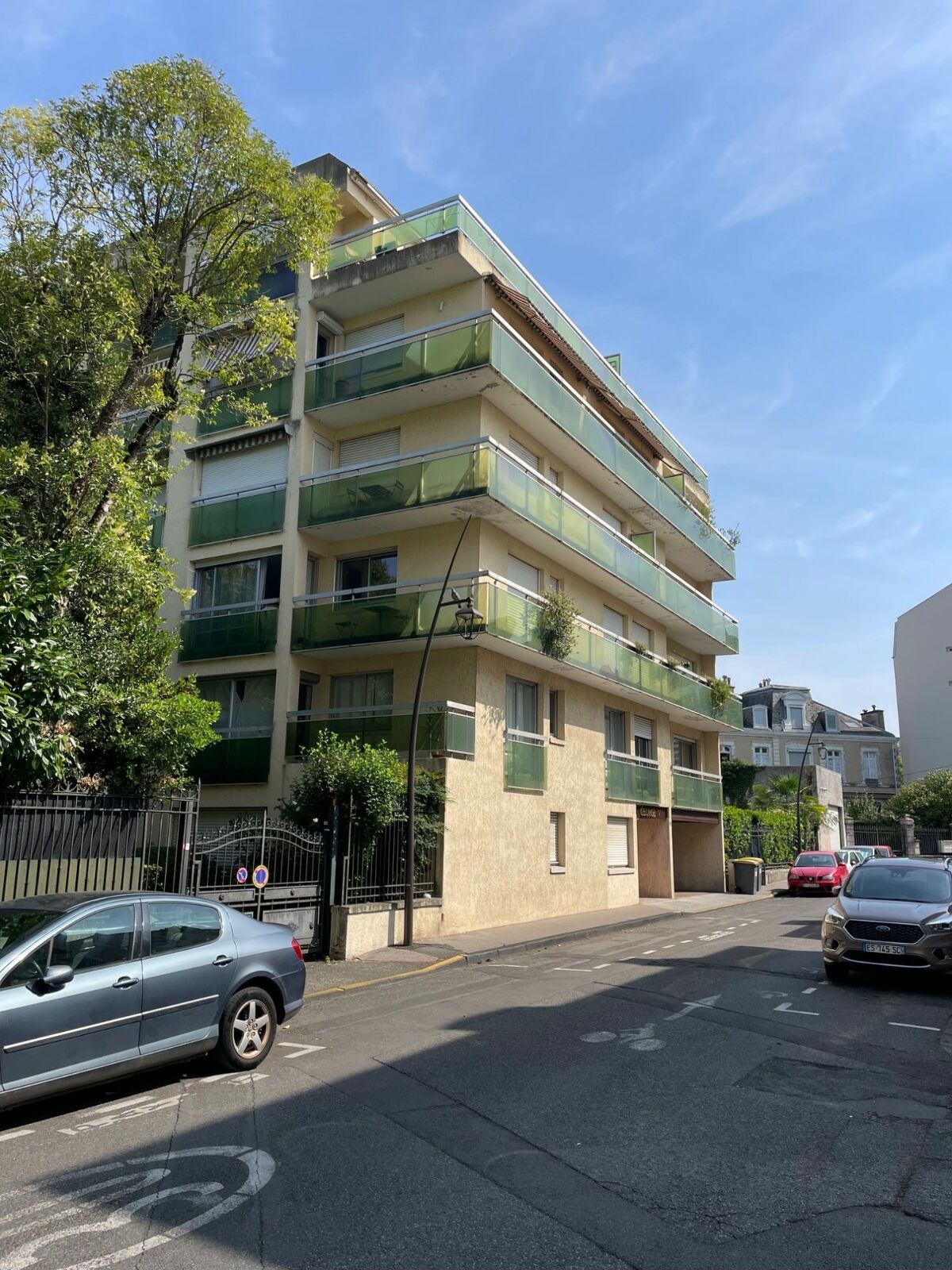 Appartement 3 pièces 64 m² · à Pau · 64 m² · 240 000 €