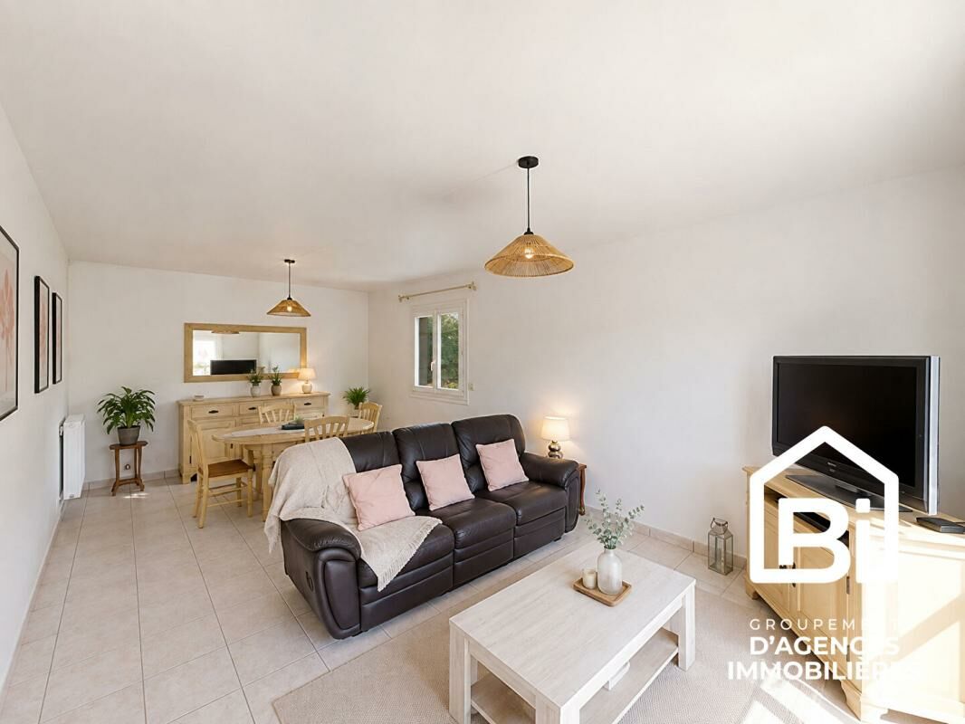 Maison 6 pièces 88 m² · à Luc-sur-Mer · 88 m² · 351 000 €