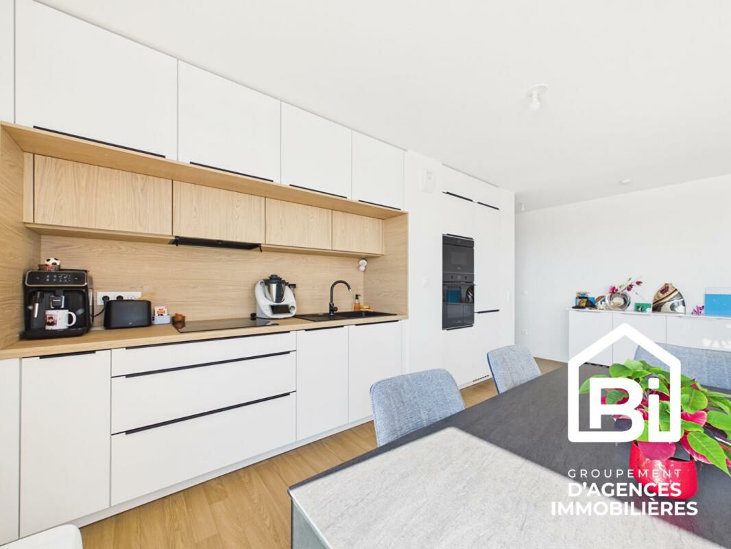 Appartement 4 pièces 90 m² · à Fleury-sur-Orne · 90 m² · 325 000 €