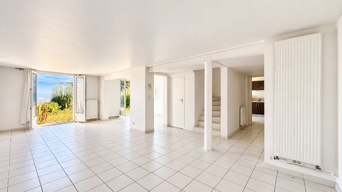 Maison 6 pièces 165 m² · à Chamalières · 165 m² · 485 000 €