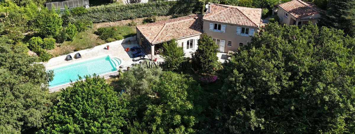 Maison 5 pièces 190 m² · à Savasse · 190 m² · 650 000 €