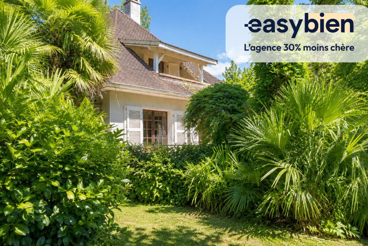 Maison 10 pièces 166 m² · à Gan · 166 m² · 239 900 €