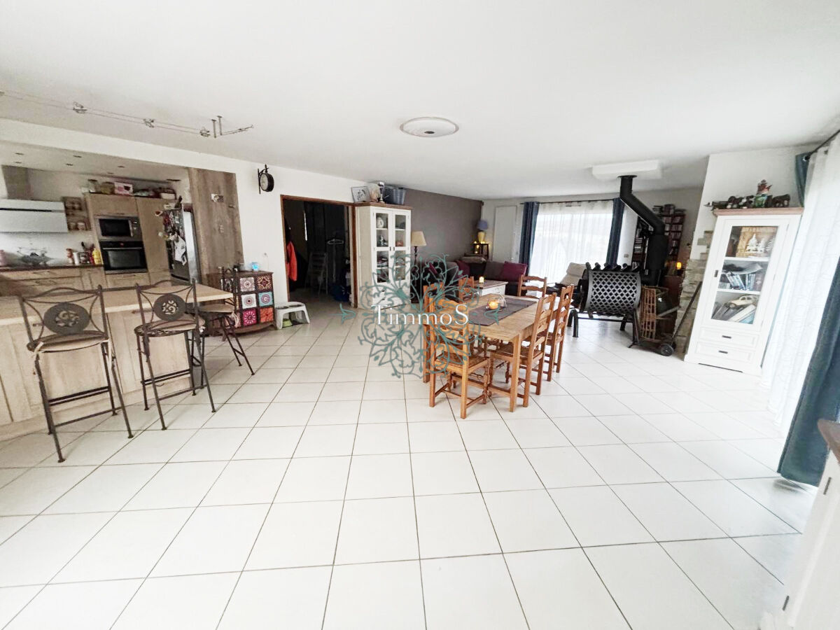 Maison 7 pièces 180 m² · à Mortefontaine-en-Thelle · 180 m² · 350 000 €