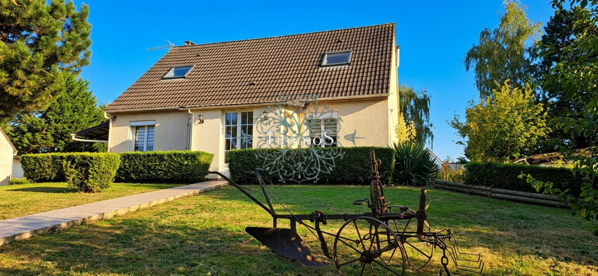 Maison 7 pièces 127 m² · à Saint-Pierre-Es-Champs · 127 m² · 235 000 €