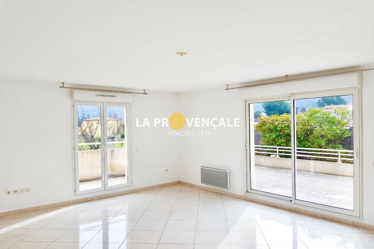 Appartement 3 pièces 87 m² · à Roquefort-la-Bédoule · 87 m² · 367 000 €
