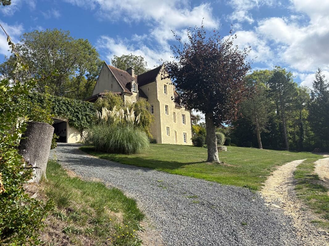 Maison 8 pièces 220 m² · à Bayeux · 220 m² · 780 000 €