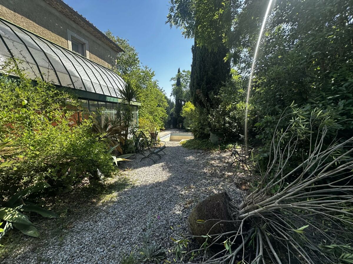 Maison 9 pièces 237 m² · à Saint-Mathieu-de-Tréviers · 237 m² · 730 000 €