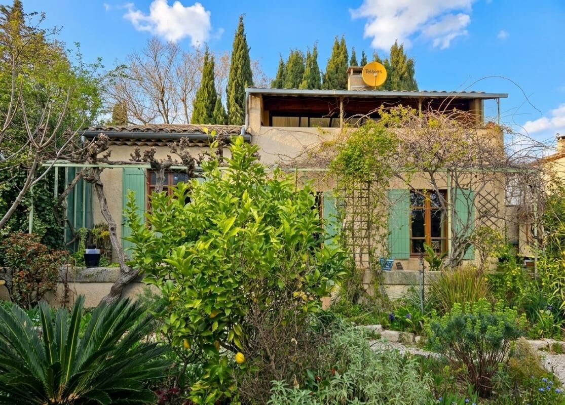 Maison 5 pièces 118 m² · à Villeneuve-lès-Avignon · 118 m² · 570 000 €