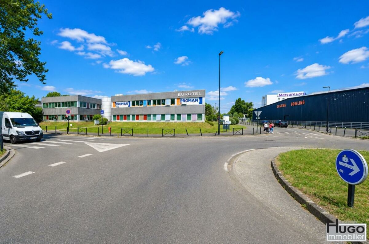 Parking 43 m² · à Bordeaux · 43 m² · 100 000 €