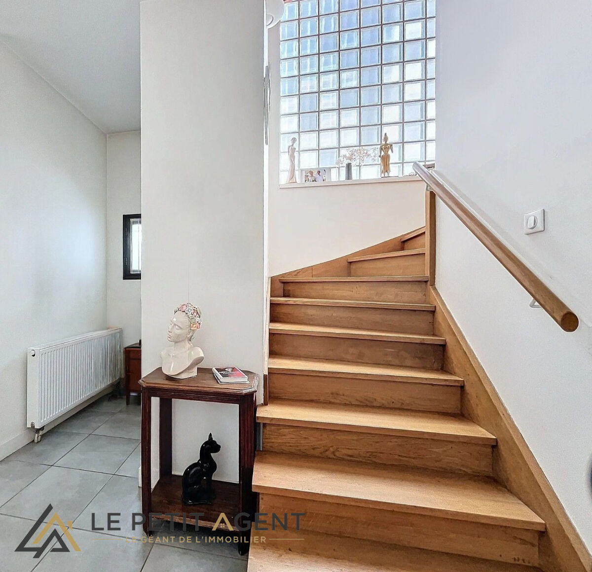 Image description