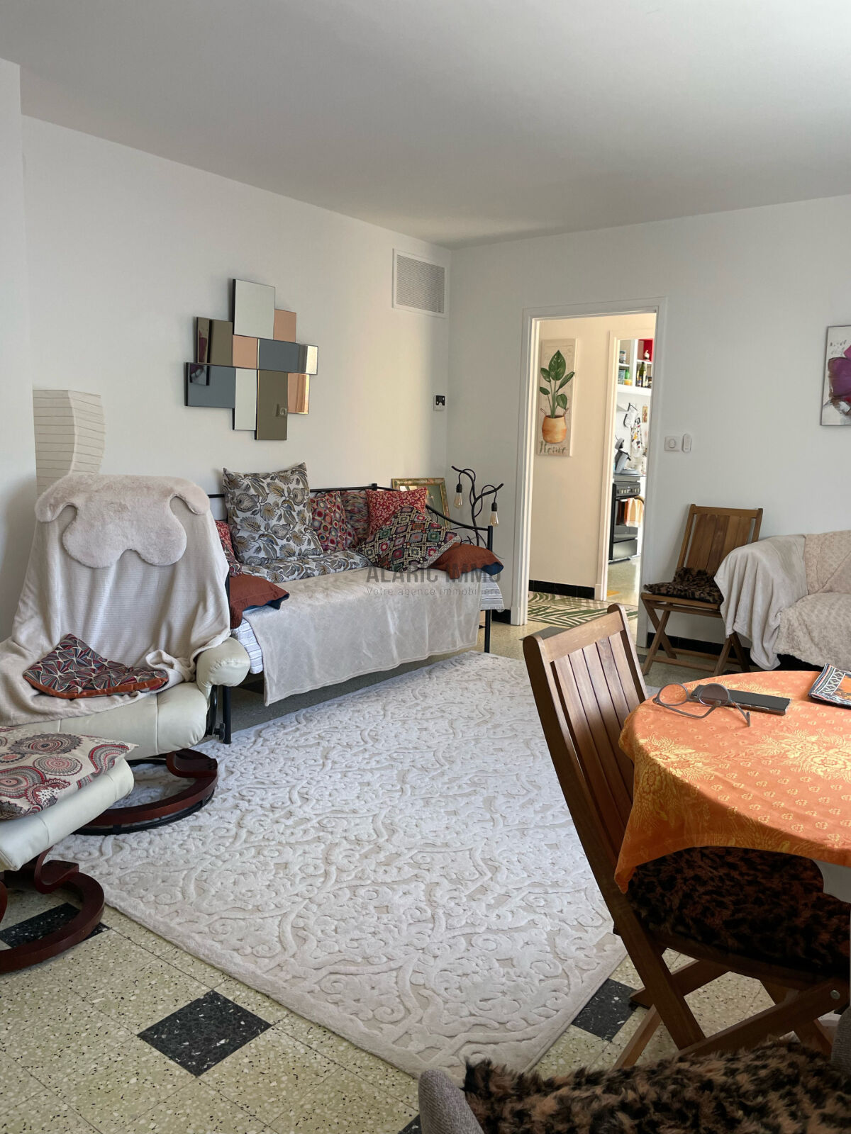 Image description