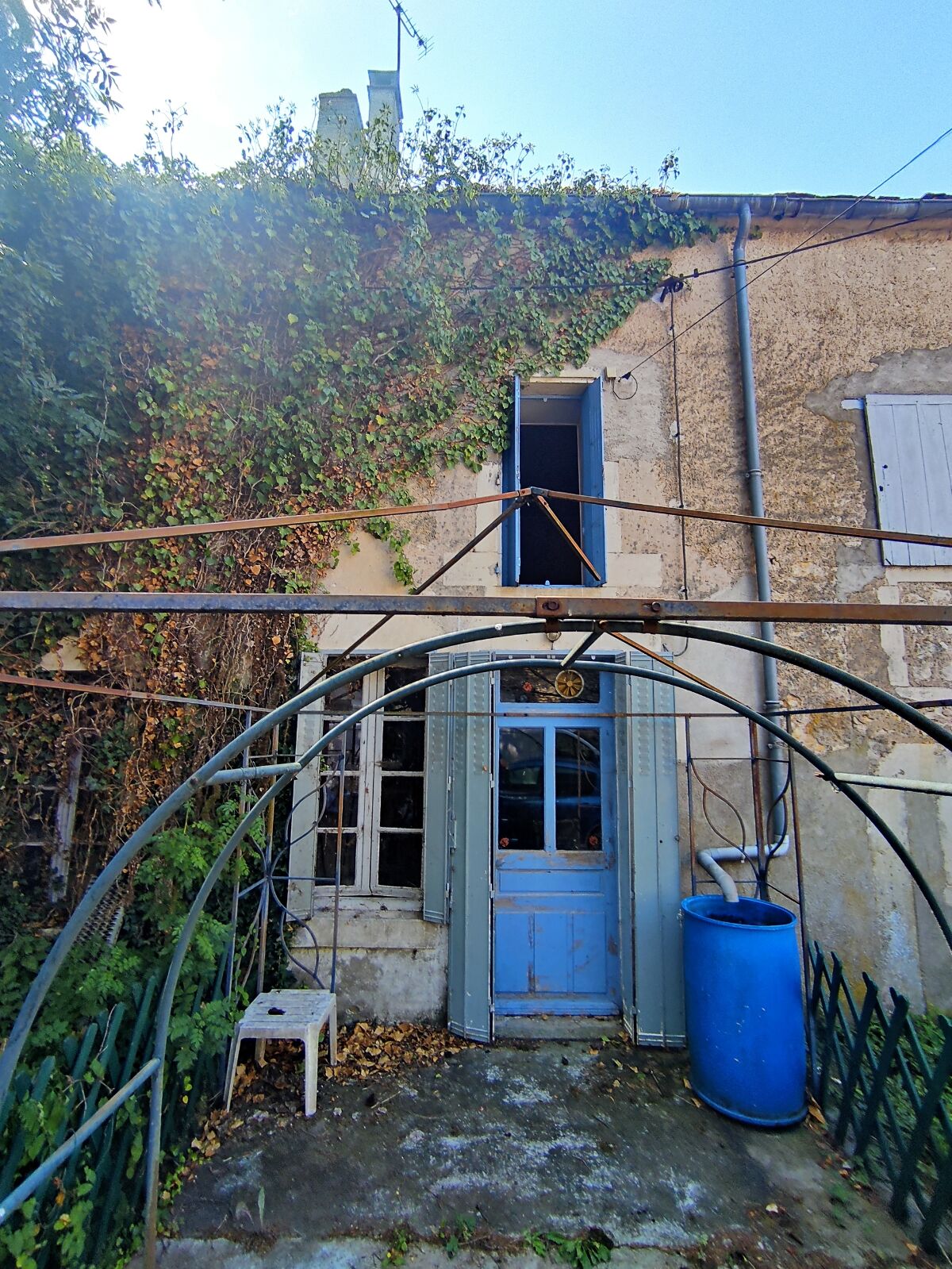 Image description